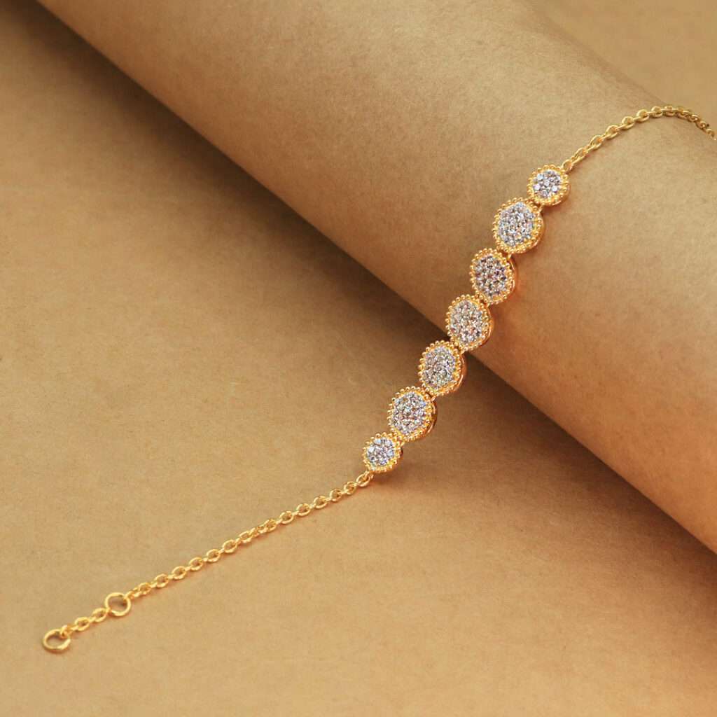 Elegant Gold-Plated Crystal Studded Bracelet – Adjustable Chain Design